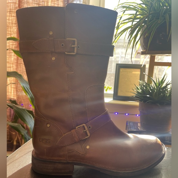 Ugg Australia Gillespie Fawn Leather Moto Boots With Sheepskin Lining - Picture 3 of 9